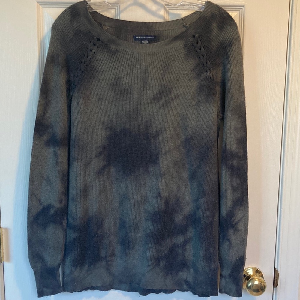 🟩🟩 American Eagle Outfitters Women’s Knit Sweater (size L)